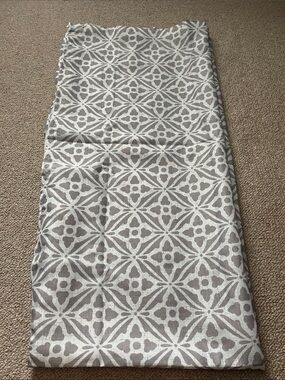Gray and White Geometric Fabric Shower Curtain